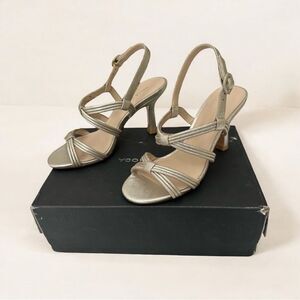 Pelle Moda Platinum Gold Color Metallic Strappy Heels Women’s Size 7